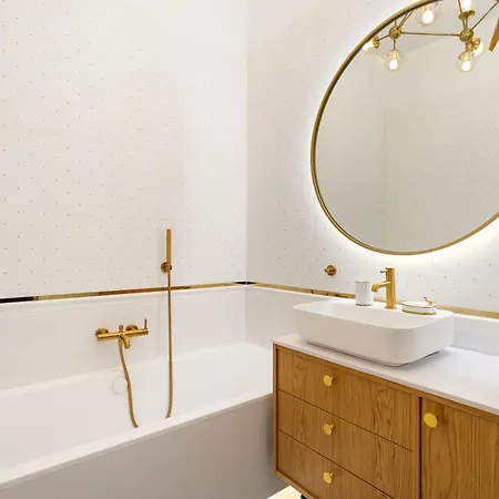 Villa Close- Golden Saska Kepa - Fully Renovated 2025 *