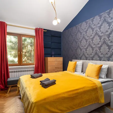 Close- Golden Saska Kepa - Fully Renovated 2025 Villa Warschau