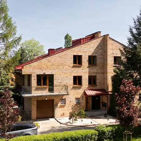Close- Golden Saska Kepa - Fully Renovated 2025 Warsaw