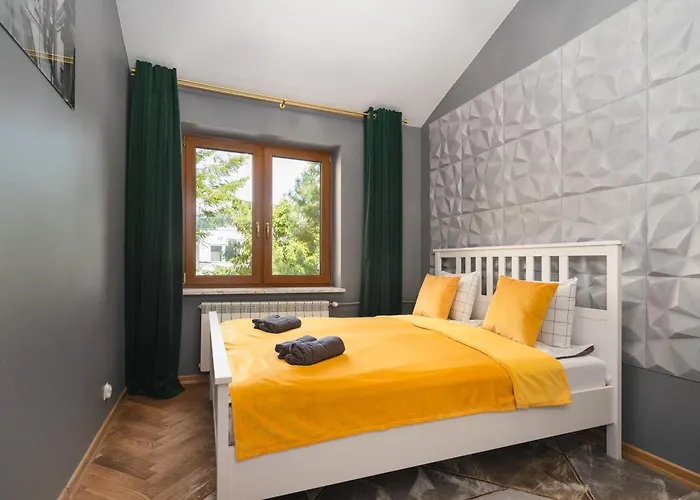 Vila Close- Golden Saska Kepa - Fully Renovated 2025 Varšava