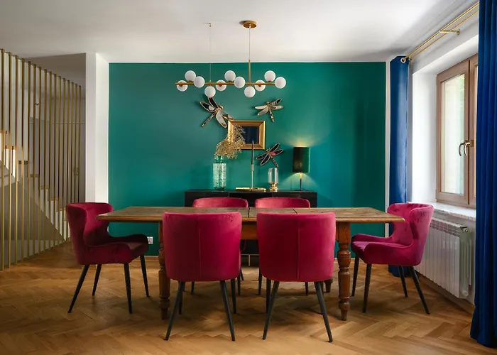 Close- Golden Saska Kepa - Fully Renovated 2025 Vila *