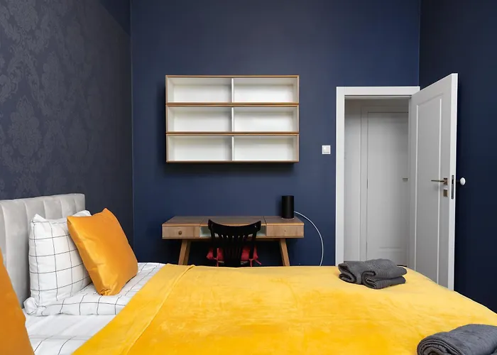 וילה Close- Golden Saska Kepa - Fully Renovated 2025 *